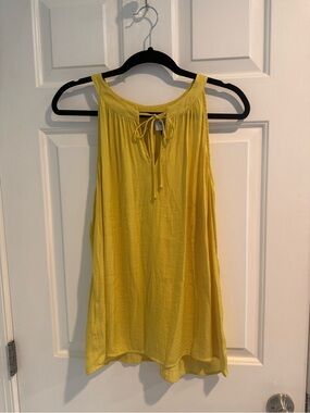 cabi Yellow Swiss Dot Sleeveless Blouse Tie Neck Tank Top Medium Style 5725